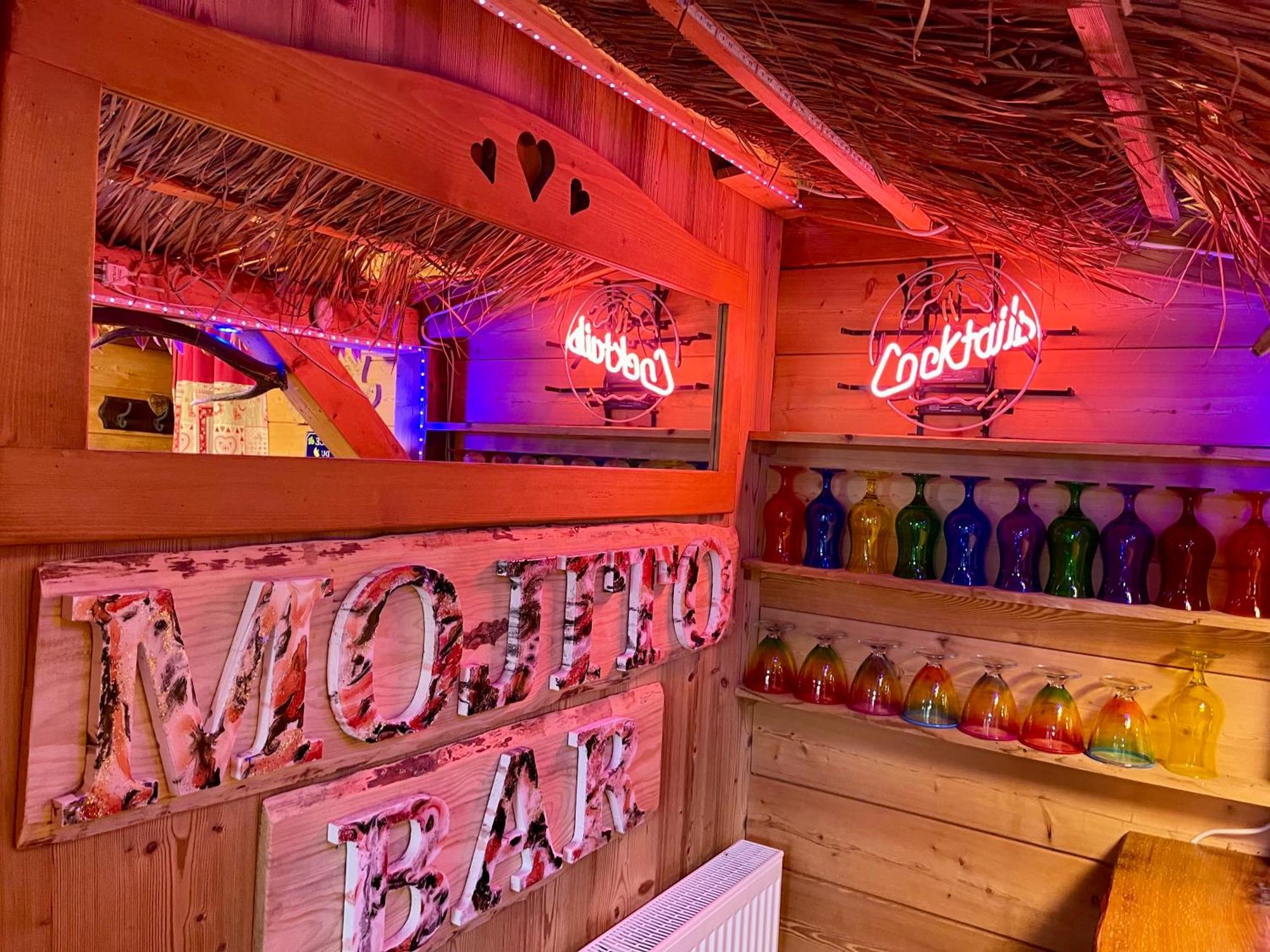 Chalet Spa Le Diamant Nathalie Mn La Rouge ラ・ブレス エクステリア 写真